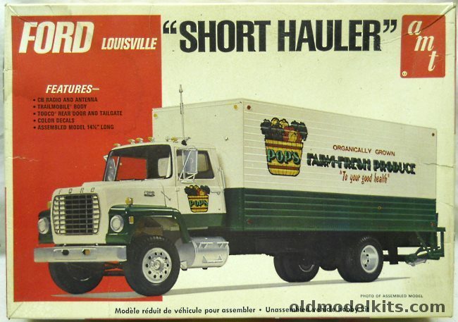 AMT 1/25 Ford Louisville Line Truck Short Hauler with Body by Trailmobile, T515 plastic model kit